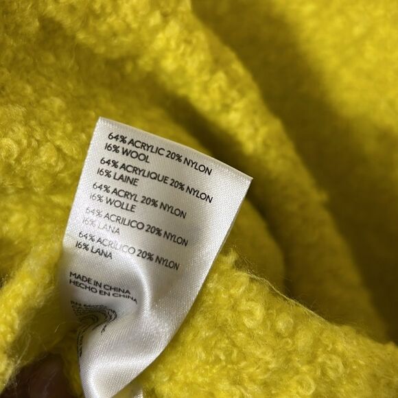 Pilcro Anthropologie Yellow Fuzzy V-neck Oversized Sweater(Size XS) - Picture 5 of 9